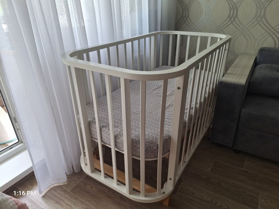 Продам детскую кроватку