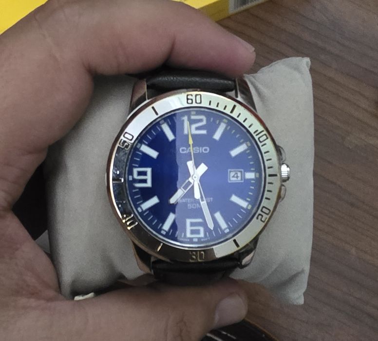 Срочно продам часы оргинал casio