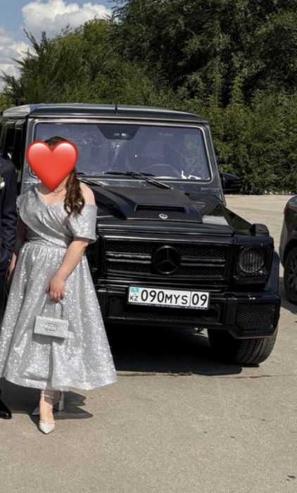 Платье. Продаю роскошное вечернее платье