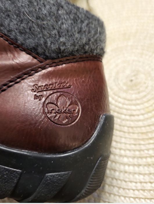 Нови  кожени бели  KEDS  , кожени боти.
