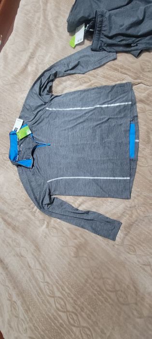 Костюм спортивный