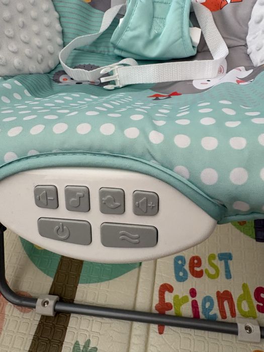 Бебешки шезлонг Chipolino Melody