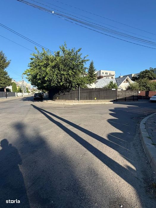 O Casa Deosebita intr-o zona linistita confort si eleganta