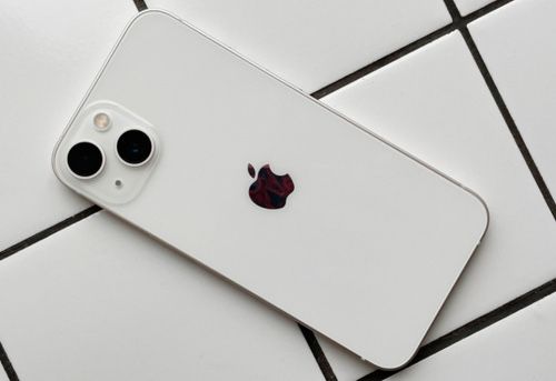 iPhone 13, белый, 128 ГБ