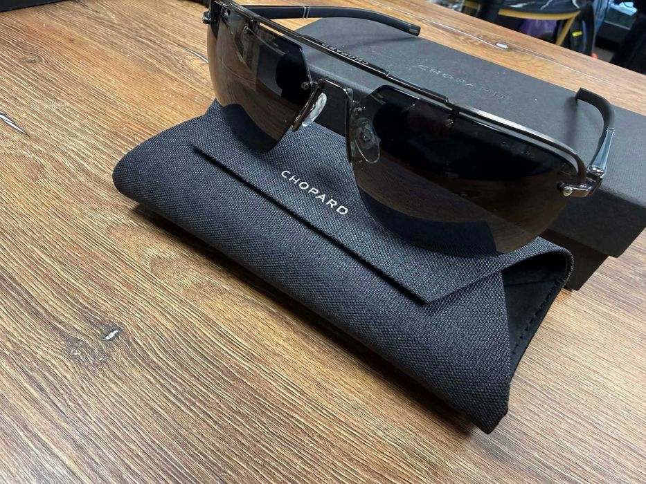 Продавам слънчеви очила CHOPARD SCHF23
