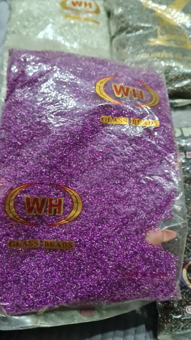 Продам бисер разных цветов