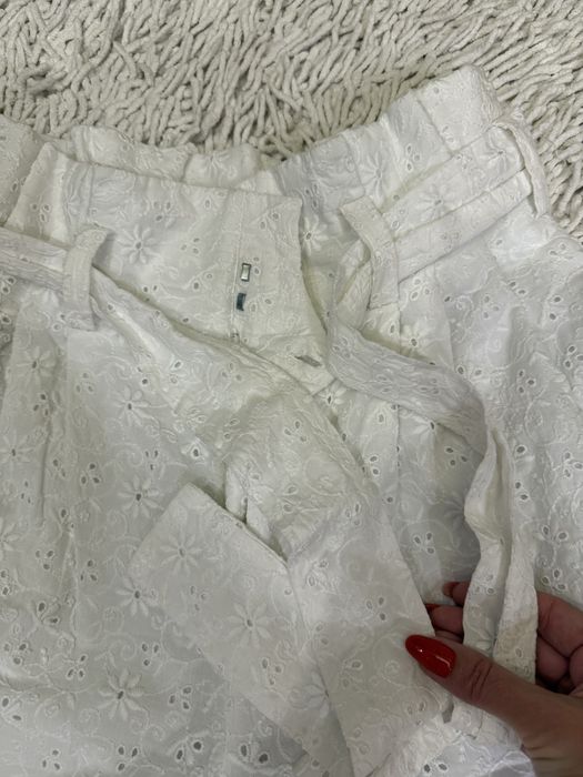 Кюлоты zara в отличном состоянии. Размер М .