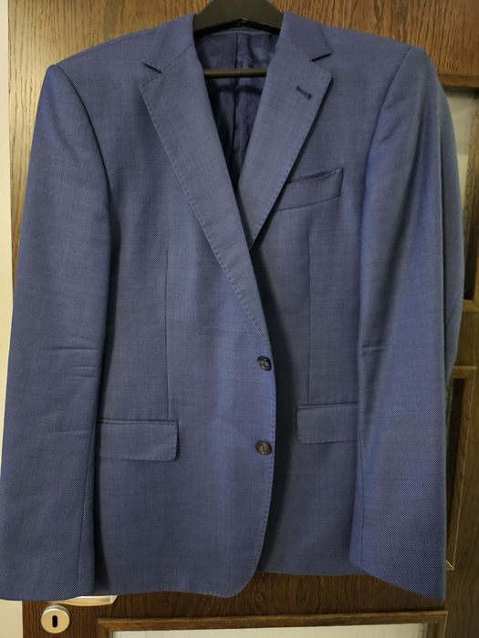 Мъжко синьо сако