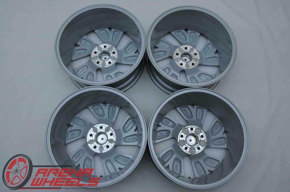 Jante Noi 17 inch Originale Skoda Octavia Yeti Karoq Superb R17