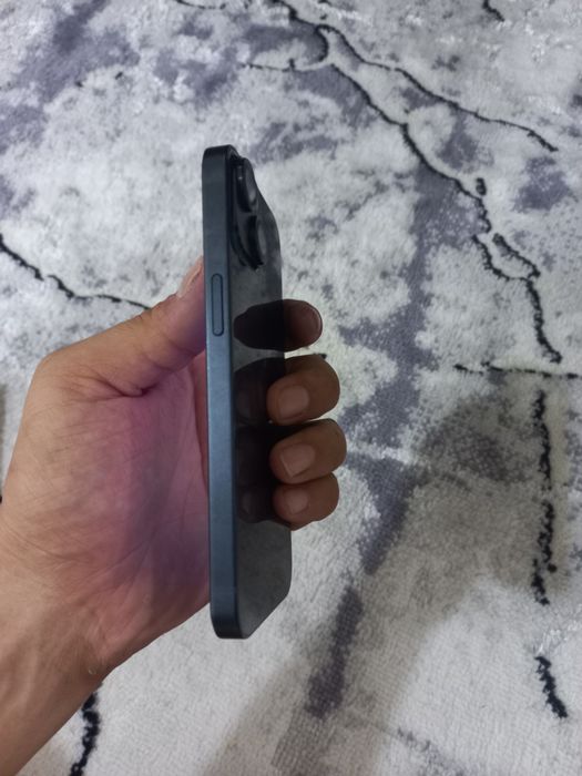 Iphone 14, 128 gb, yomkost 84%, holati ideal