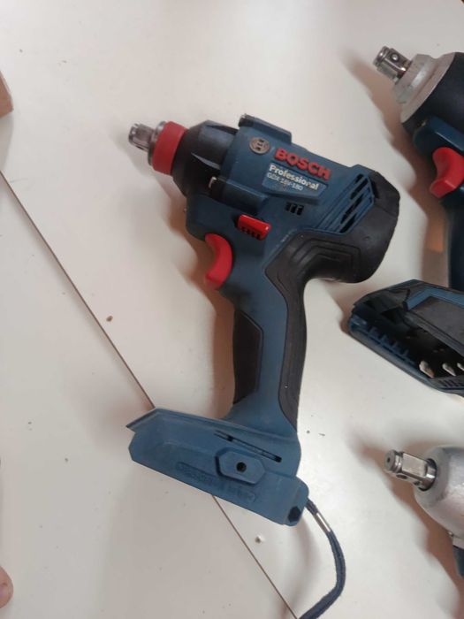 BOSCH Pistol IMPACT mecanica strangere insurubare 1/2 1/6 GDX 18V-180 GDS 250-LI ABR GDS 18V-EC 250 GDS 18V-300