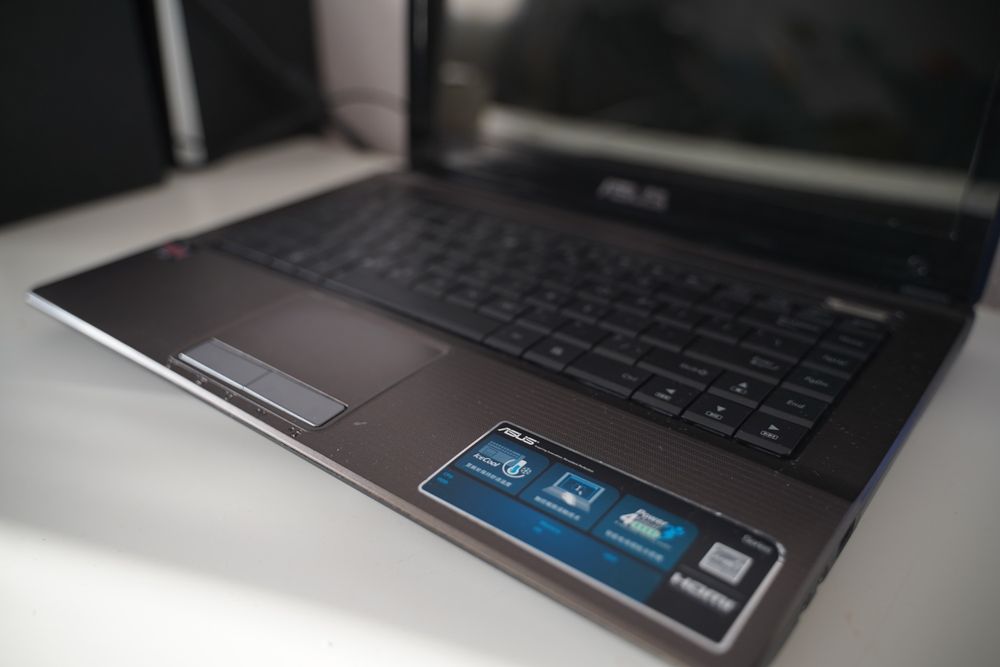 Продам ноутбук Asus