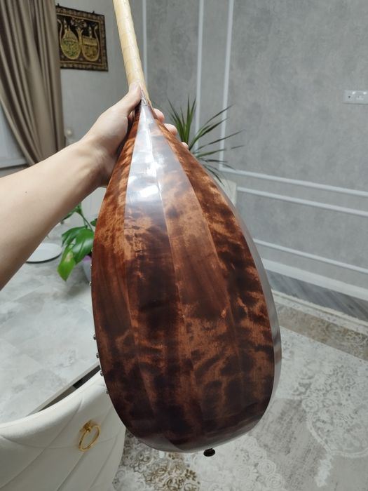 Кәсіби Сүгір Домбыра