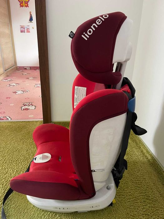 Scaun auto, Lionelo Bastiaan Pozitie de somn, Rotire 360 grade, 0-36 Kg, Cu Isofix si Centura Top Tether, Rosu