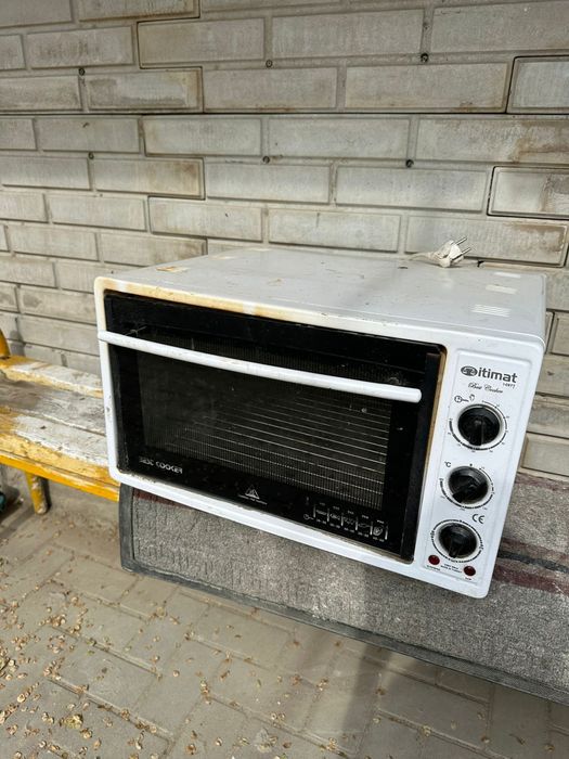 Продам духовку электрическую