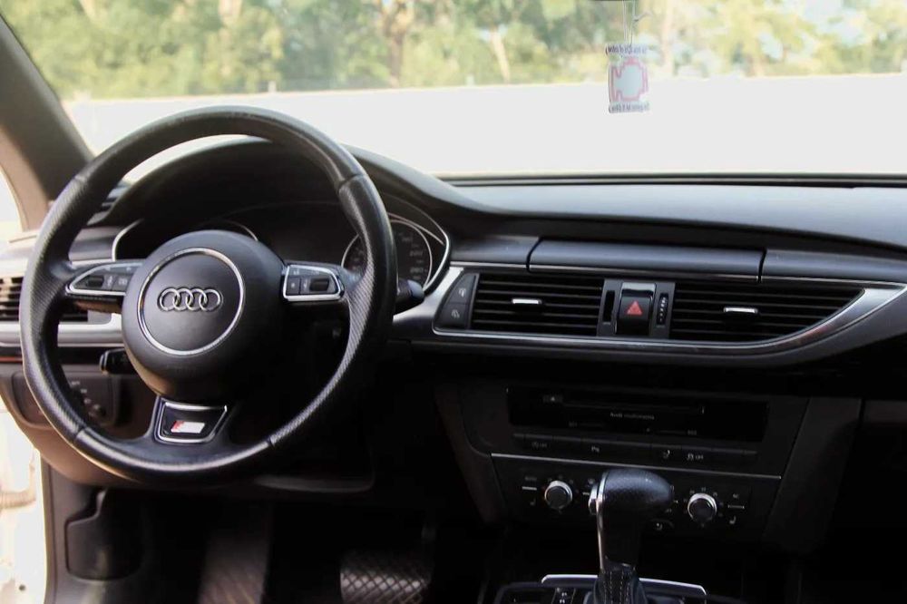 AUDI A7 2012 — imagine 3