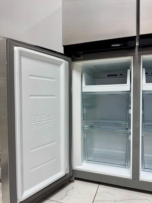 Холодильник двух дверный