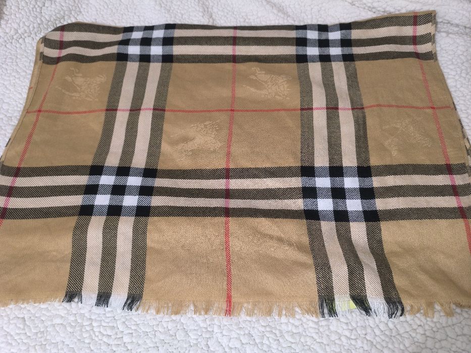 Оригинален шал Burberry кашмир