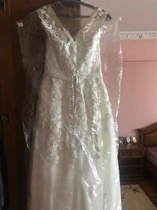 Продам свадебное платье
