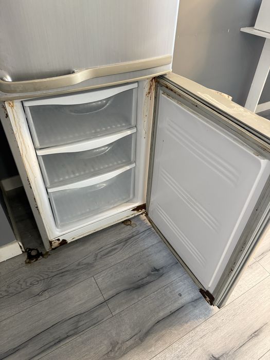 Холодильник самсунг