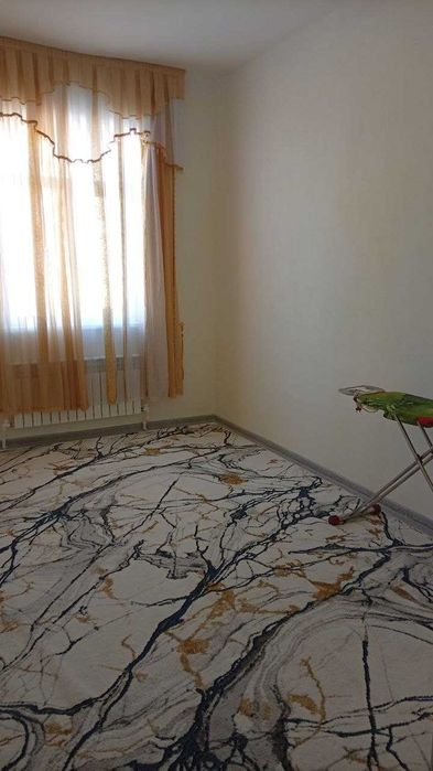 Kogon shahar mazkazida joylashgan 3 xonalik uy ijaraga beriladi
