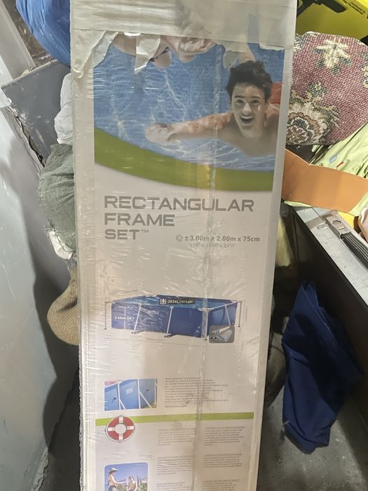 Срочно продам каркасный бассейн!