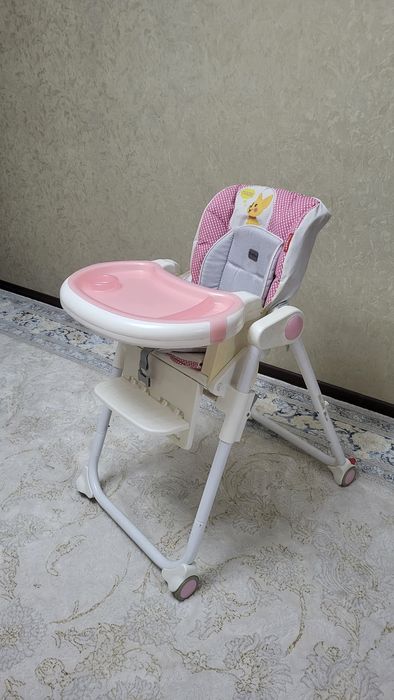 Детский стульчик для кормления