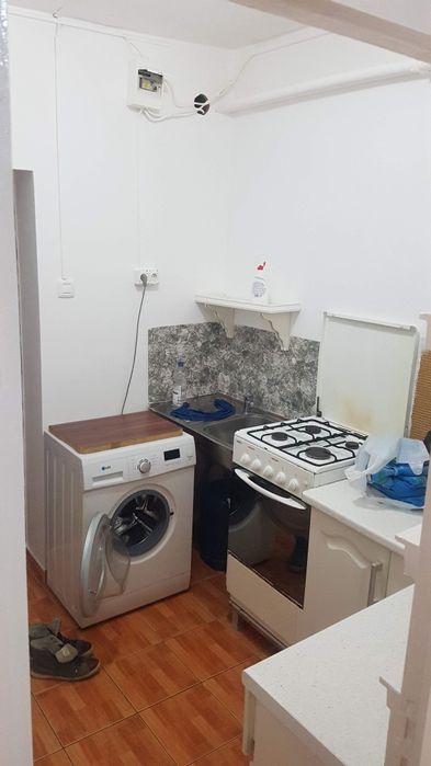 Garsoniera vânzare zona cet  toate actele în regula
