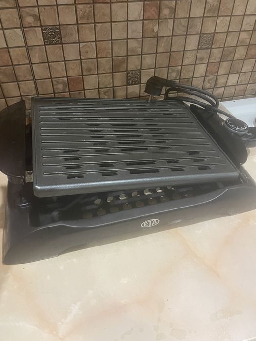 Продам грильницу «ЕТА»