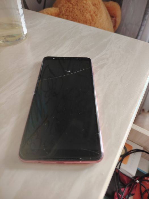 Продам телефон бу