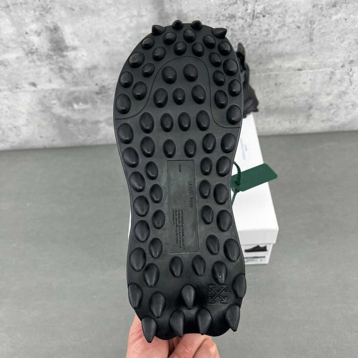 Adidasi Off White ODSY 1000