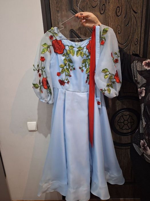 Платье на любой праздник