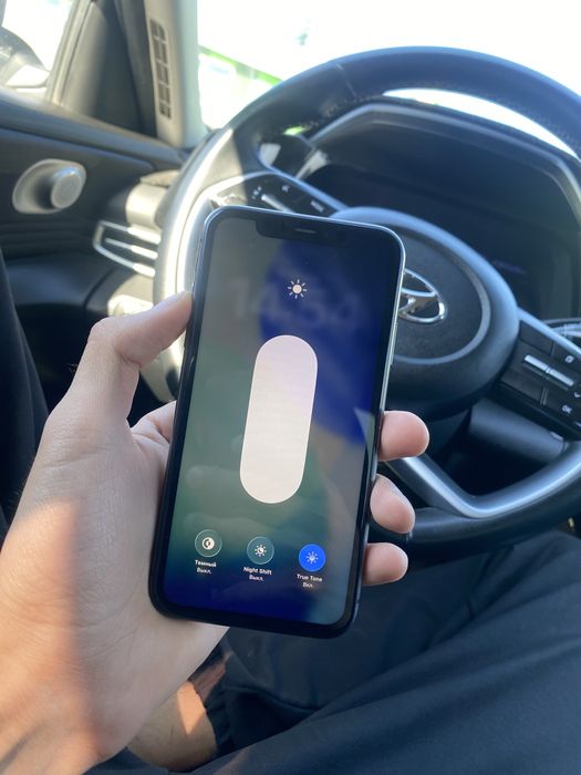 Продам Iphone 11 Pro max 64gb