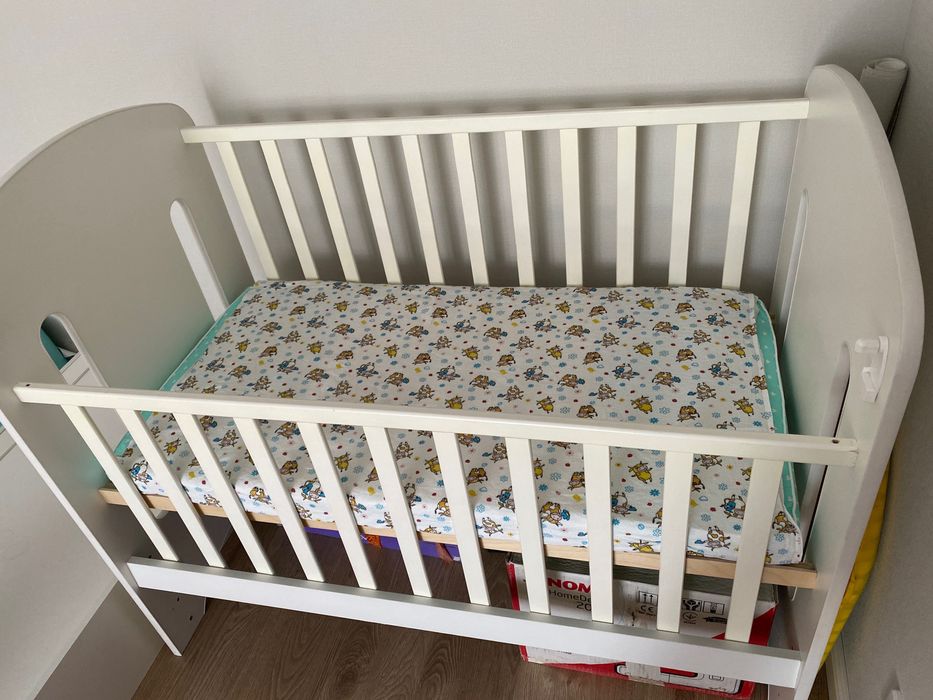 Продам Срочно детскую кровать