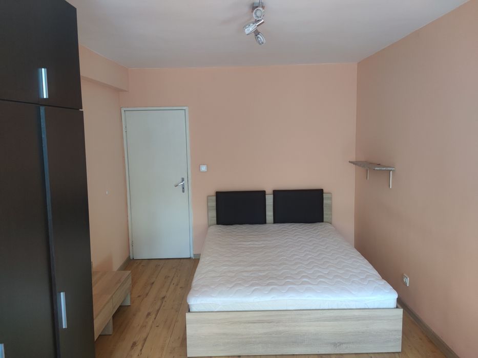 Дава се под наем Двустаен апартамент в София, Оборище - 78 кв.м за 561 € - Снимка #4