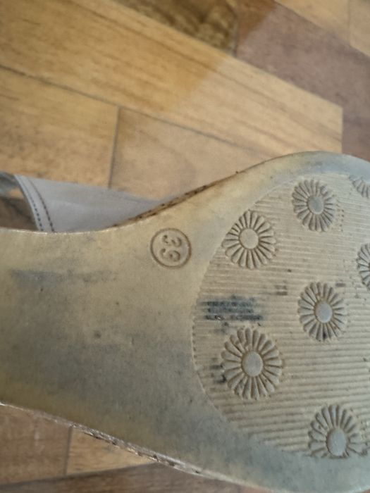 Женская обувь , б/у