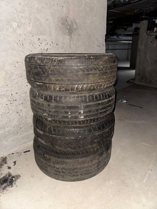 Продам шины летние.