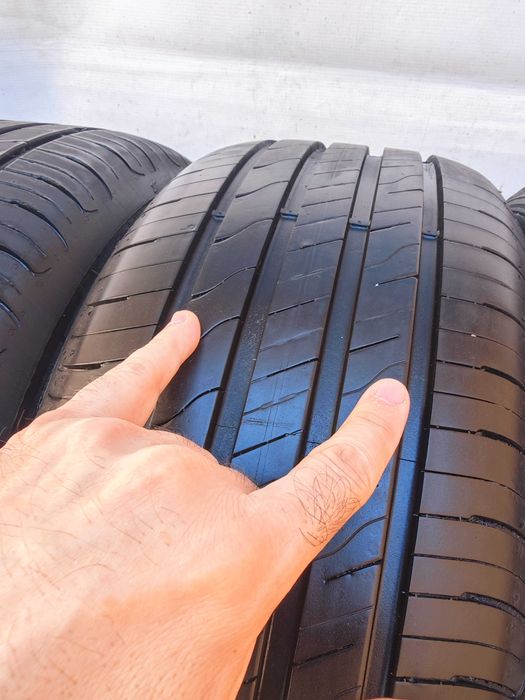 Anvelope 215/55/17 vara Goodyear an 2025