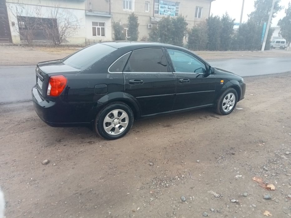 Lasetti Jentra килинган