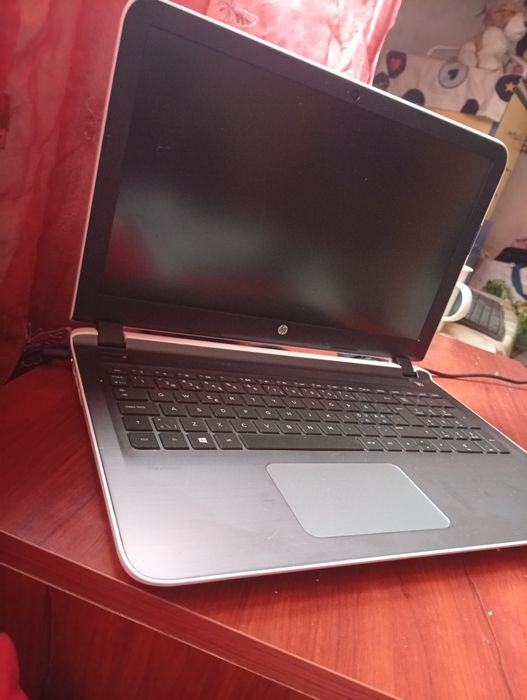 Hp cu Windows 11 Numa că nu sta aca nu e cu livrareridicarea personalarcat Numa la priza