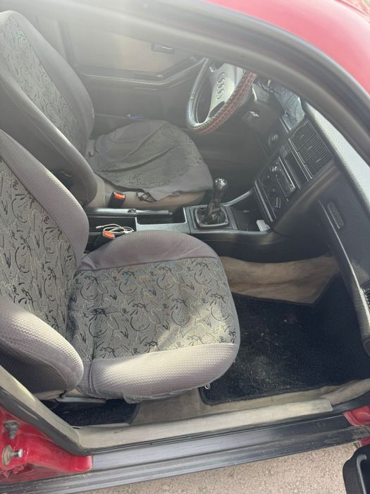 Продам Ауди 80 б3