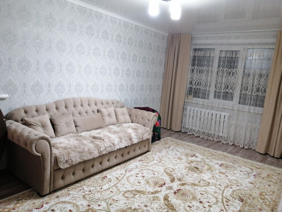 Диван в хорошем состоянии