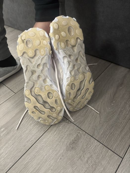 Маратонки Nike React
