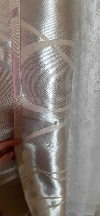 Продам шторы шикарные