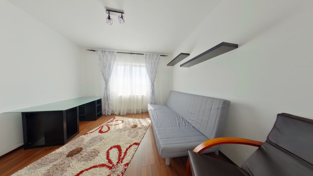 Inchiriez apartament 3 camere
