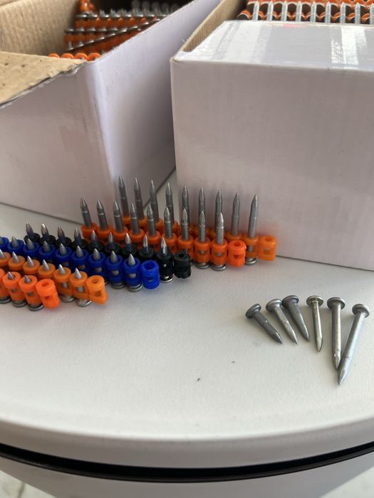 Cuie si gaz spit, hilti, toua, max, celo, wurth