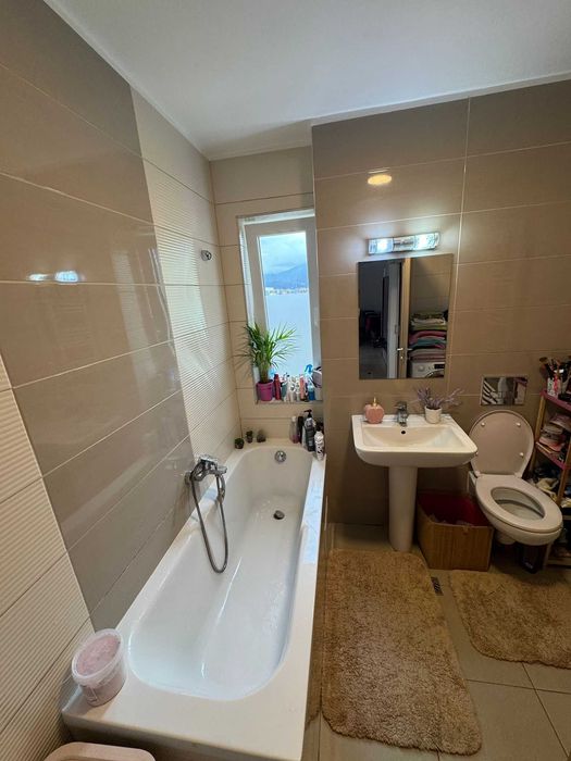 Închiriere apartament