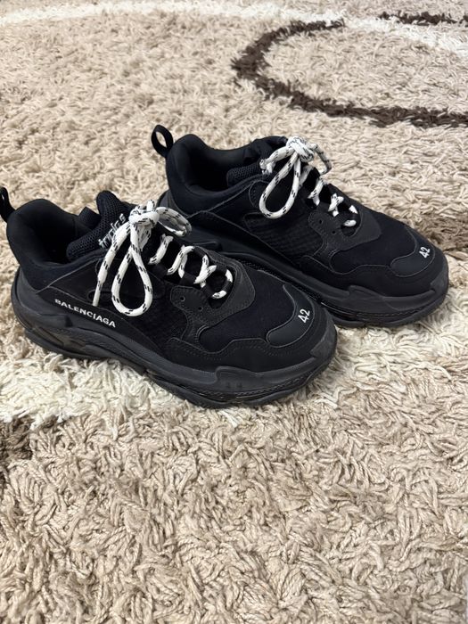 Balenciaga triple S