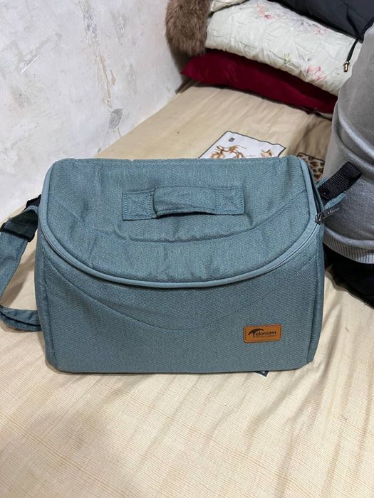 Коляска продается срочно