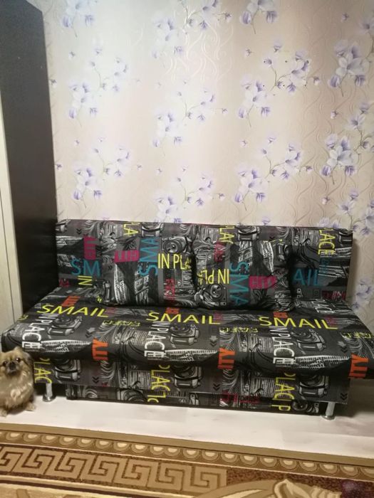 Диван в хорошем состоянии